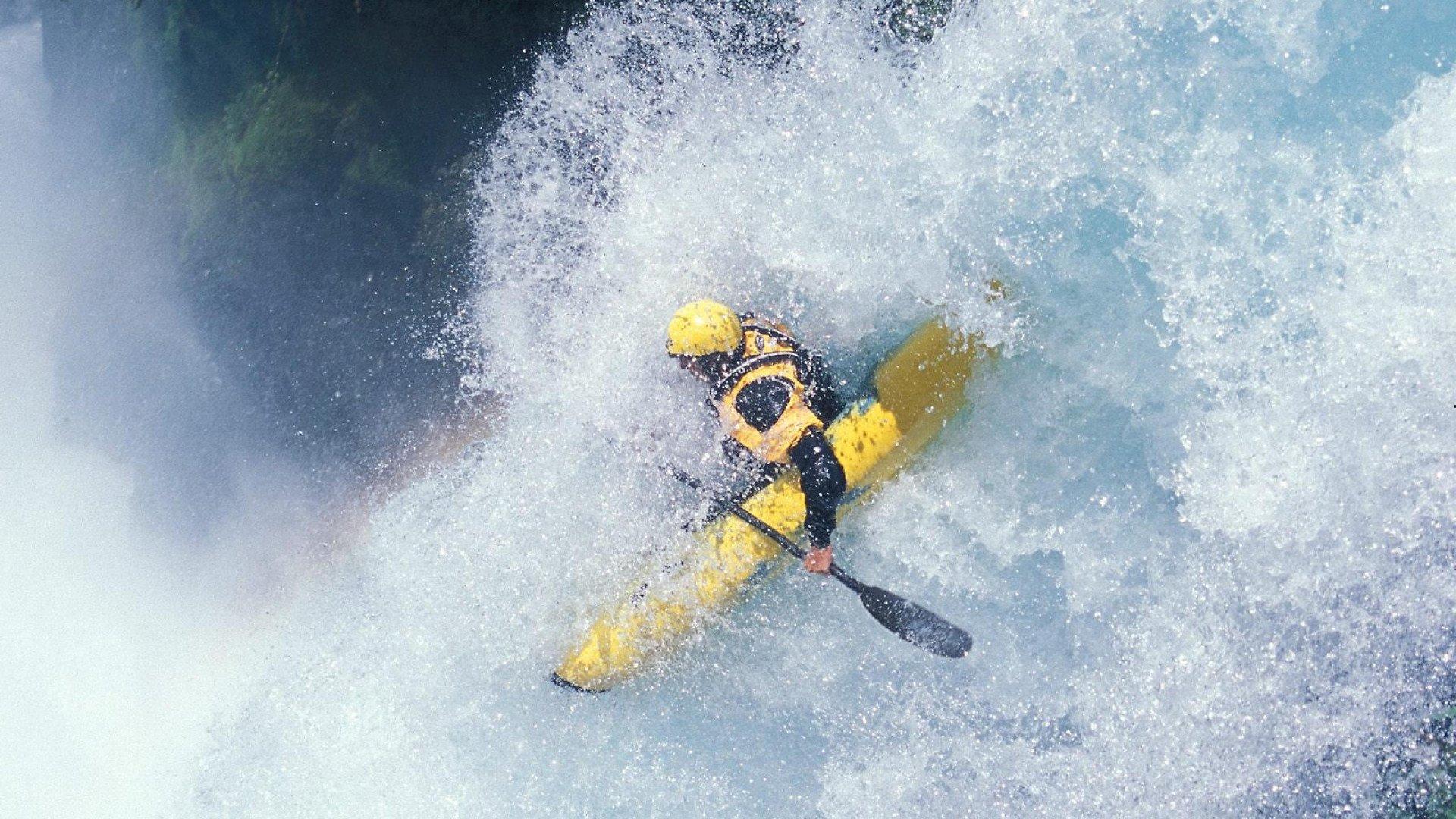姚明深切哀悼鲍曼离世 呼吁体育界关注健康珍惜生命